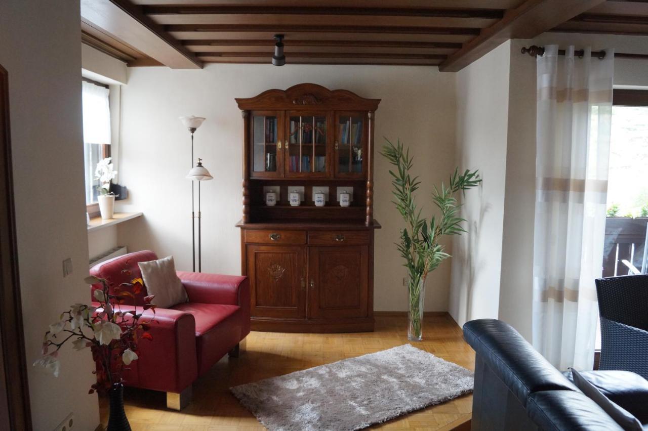 Ferienwohnung Unter dem Schild Oberfell Exterior foto