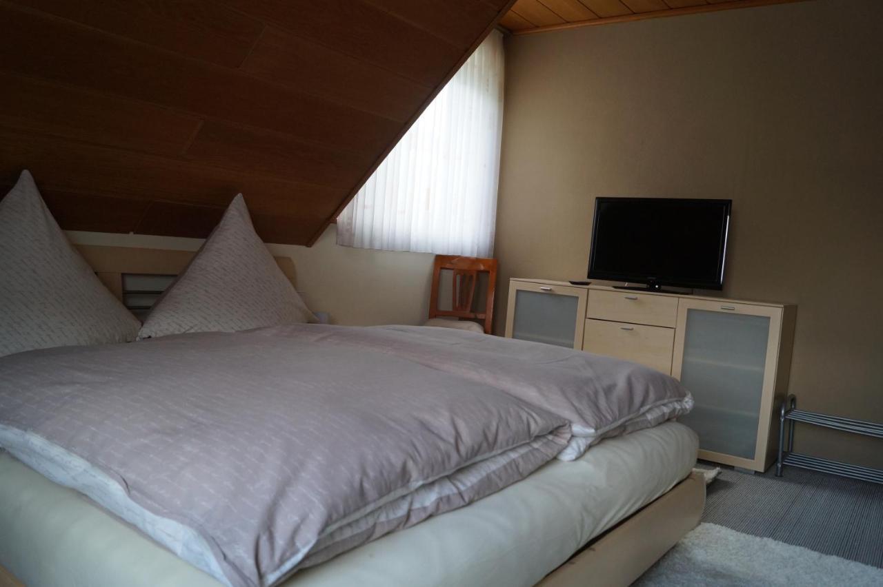 Ferienwohnung Unter dem Schild Oberfell Exterior foto